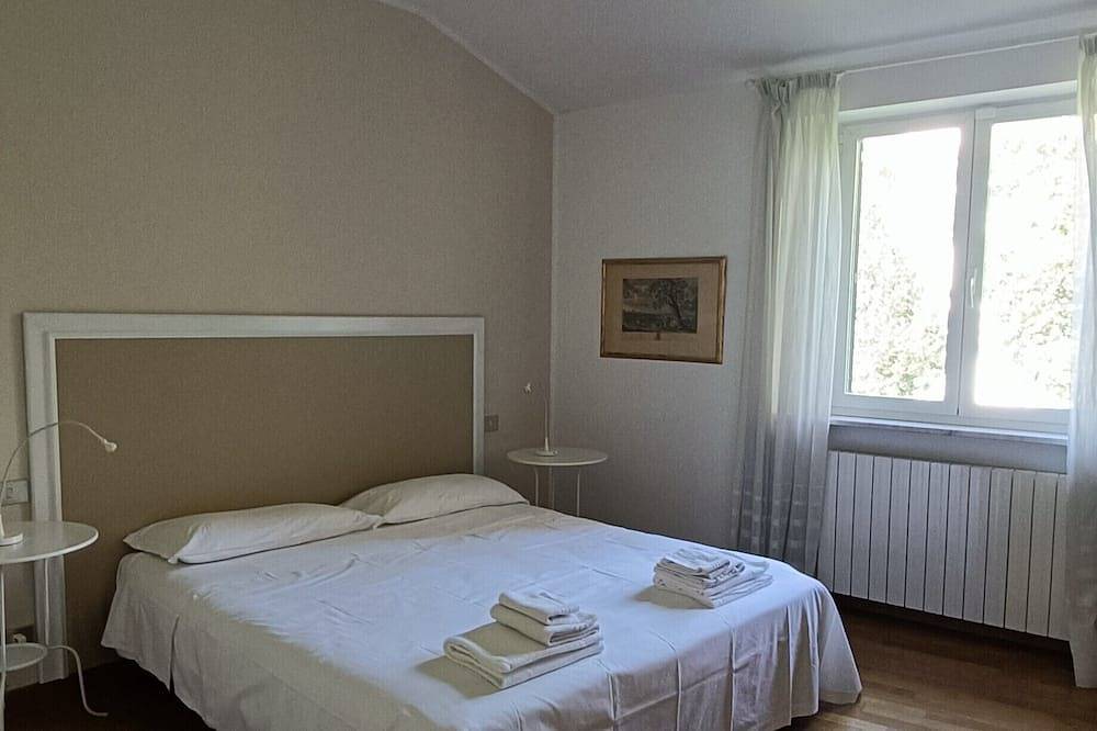 Entire apartment, Apartment Livorno center in Livorno, Etruscan Coast