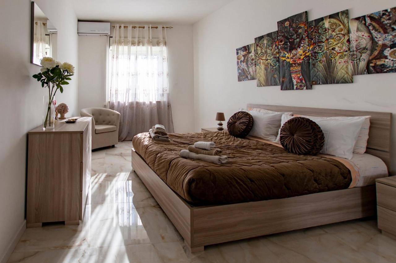 Appartamento intero, Two-Bedroom Apartment in Casamassima, Provincia di Bari