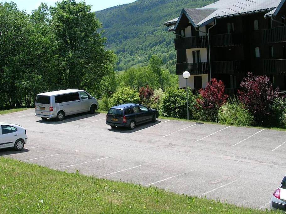 Appartement entier, One-Bedroom Apartment in Mijoux, Parc naturel régional du Haut-Jura