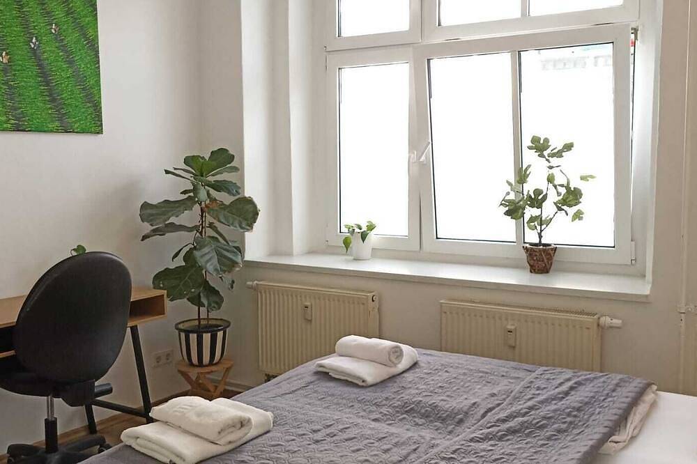 Ganze Wohnung, Komfortable 2-Zimmer-Wohnung für Ruhe & Arbeit oder Familien in Pankow Berlin in Berlin Pankow, Berlin
