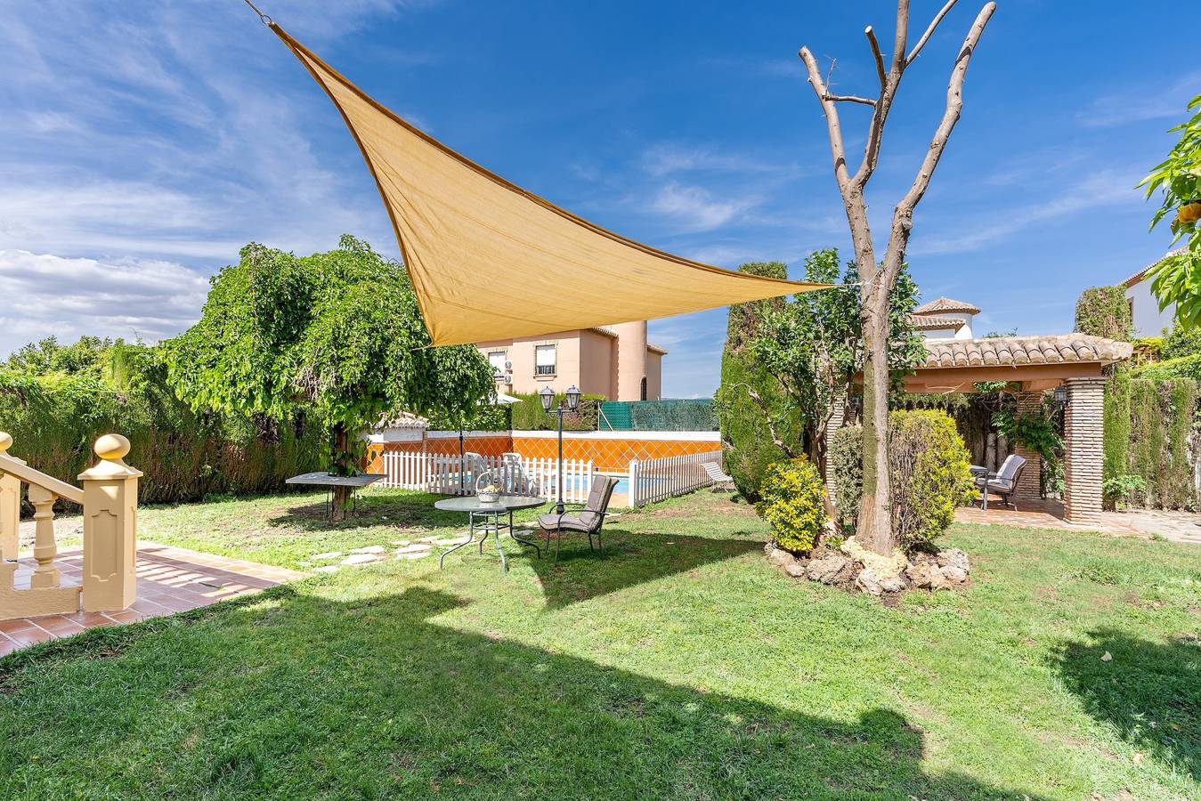 Maison de vacances 'Cypress House' avec piscine privée, Wi-Fi et climatisation in La Zubia, Province de Grenade