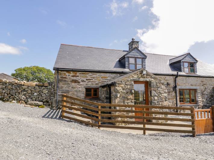 Casa rural para 3 personas, con jardín - 1