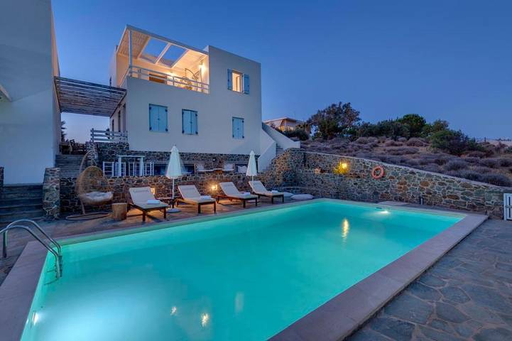 Vakantiehuis voor 4 personen, with Terras and Tuin as well as Uitzicht in Poseidonia