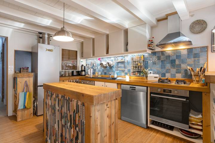Apartamento entero, “Au pied du marché” La Rochelle, pleno centro histórico in La Rochelle, Región de La Rochelle
