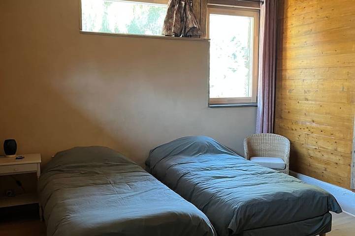 Location de vacances pour 9 personnes, avec terrasse à Marlens - 3