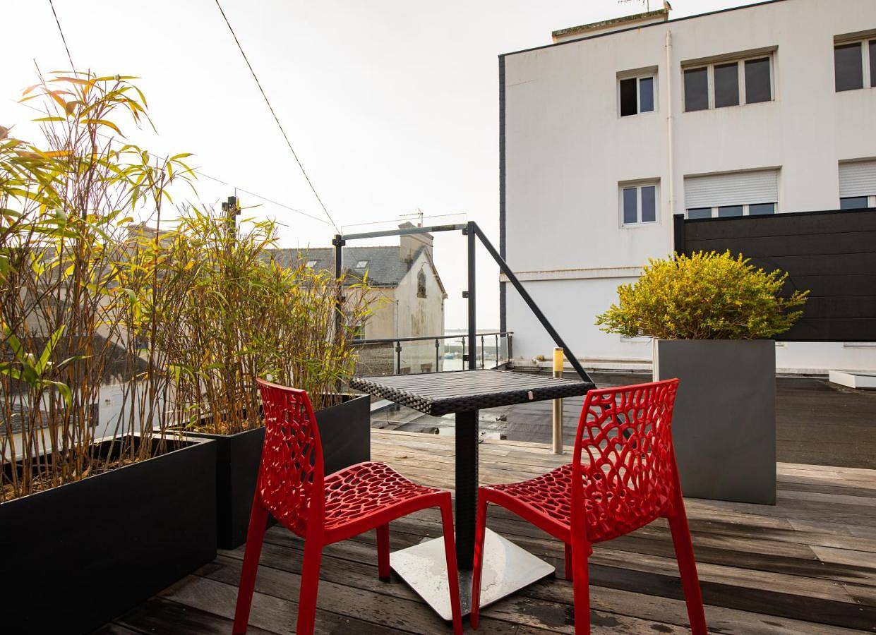 Double Room with Private Bathroom in Port-Louis, Côte des Mégalithes