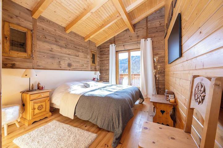 Chalet pour 12 personnes, avec jardin, animaux acceptés dans Auron - 3