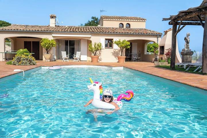 Villa for 6 people, with garden, with pets - 1