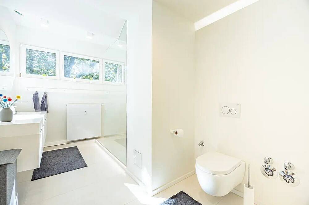Ganze Wohnung, Super Penthouse We16 + private Dachterrasse, top Lage Aachen in Aachen, Rheinland