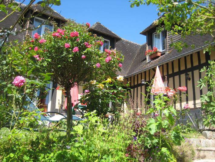 Cottage pour 2 personnes, avec jardin à Bec-de-Mortagne