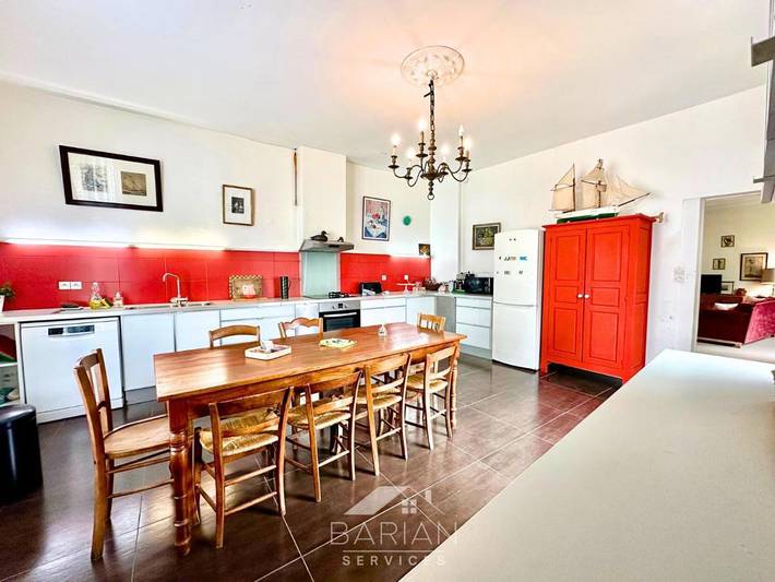 Location de vacances pour 9 personnes, avec jardin à Saint-Laurent-de-la-Prée - 3