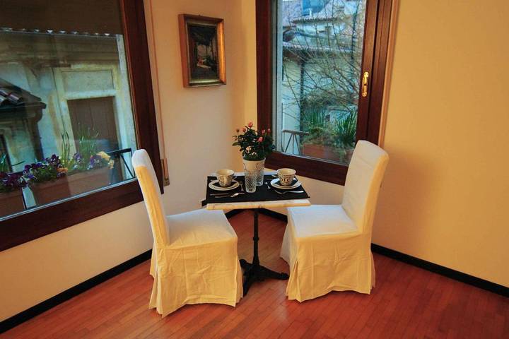 Bed and breakfast per 3 persone, con balcone - 1