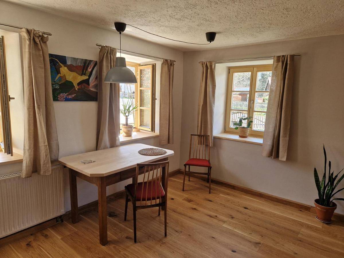 Ganze Wohnung, One-Bedroom Apartment in Bad Heilbrunn, Tölzer Land