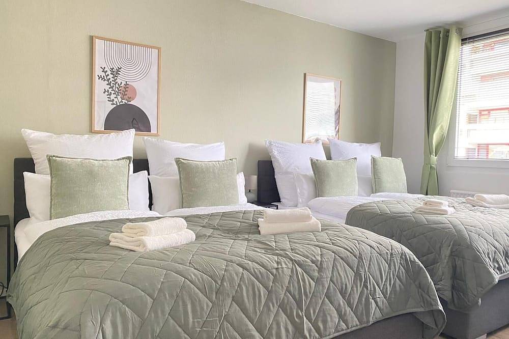 Entire apartment, Comfortable 3-room apartment in the heart of the city - 81 m², Wifi & Netflix in Linden-Limmer, Hannover