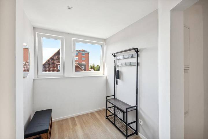 Ganze Wohnung, Two-Bedroom Apartment in Hannover Nord, Hannover