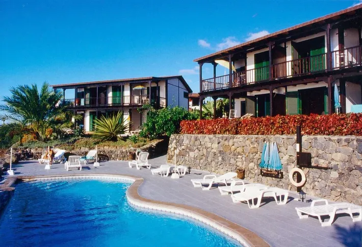 Appartement de vacances pour 3 personnes, avec piscine ainsi que vue et jardin - 1