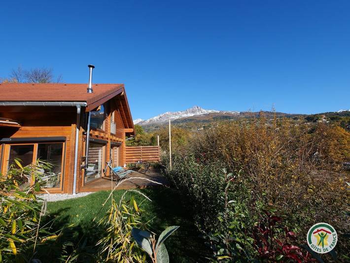 Gîte pour 4 personnes, avec Terrasse et Jardin à Chorges