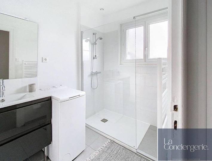 Location de vacances pour 8 personnes, avec jardin à Chasseneuil-du-Poitou - 2