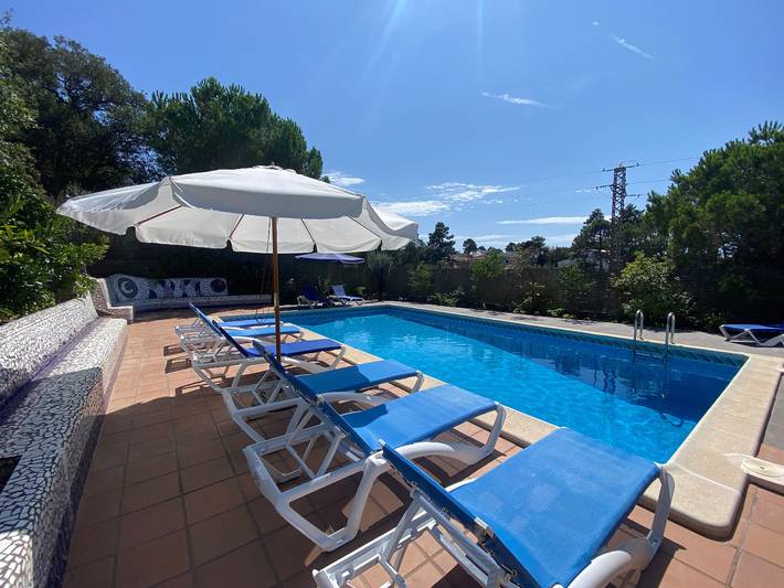 Casa rural para 15 personas, con jardín en la Costa Brava - 4