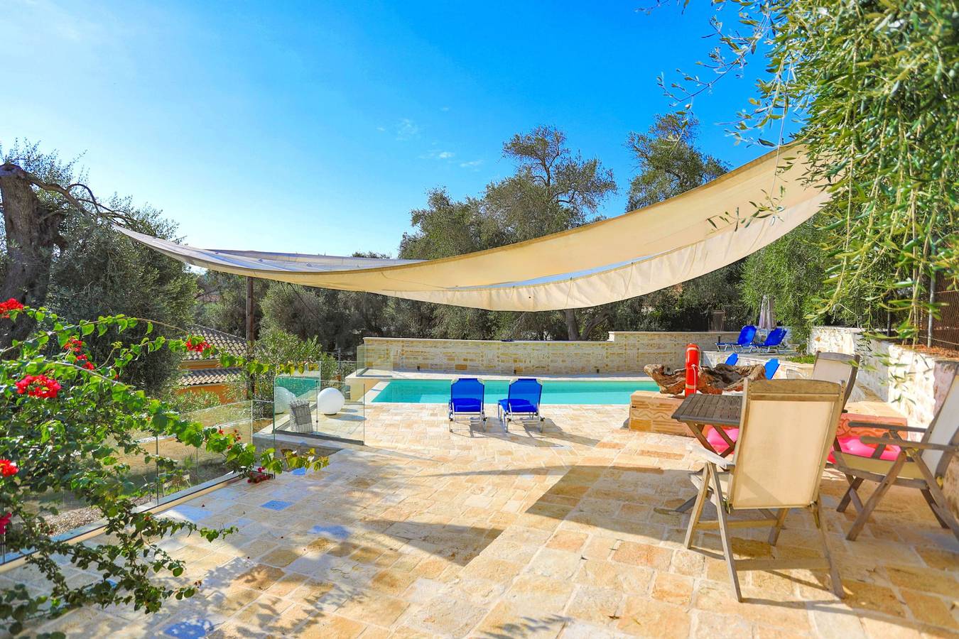 Villa Alkinoos: Secluded, private pool, Wifi, A/C in Mpogdanatika, Paxos