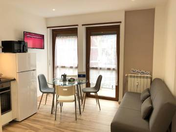 Cottage pour 4 personnes, avec balcon à Aoste