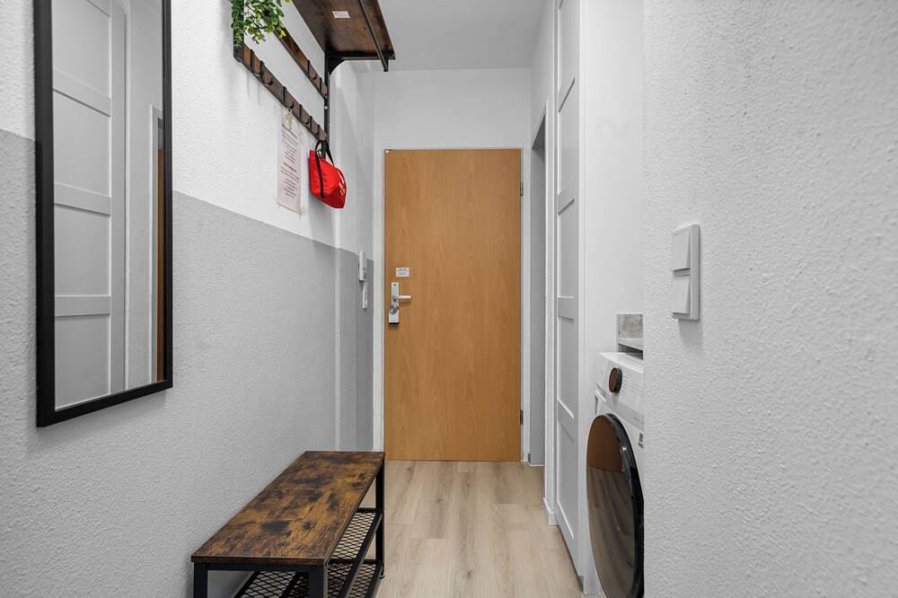 Entire apartment, Smal but cosy apartment for 4 People /Families / Exhibition /Messe in Homberg/Ruhrort/Baerl, Duisburg