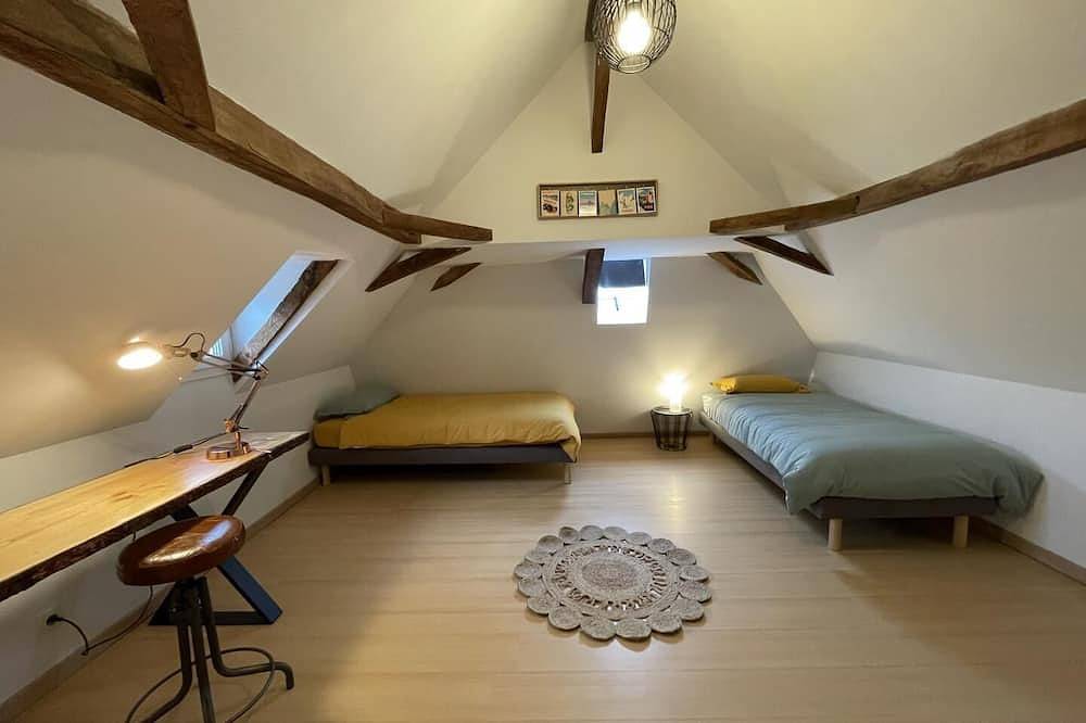 Lacoste - Laroin - Gîte in Laroin, Béarn