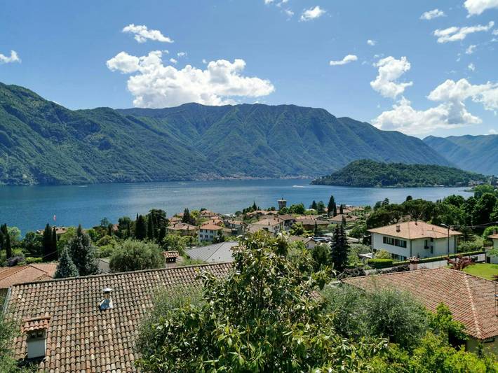 Gîte pour 9 personnes, avec jardin, adapté aux familles dans Tremezzo - 2