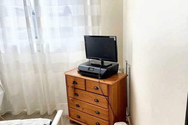 Location de vacances pour 6 personnes, avec jardin à Élancourt - 2