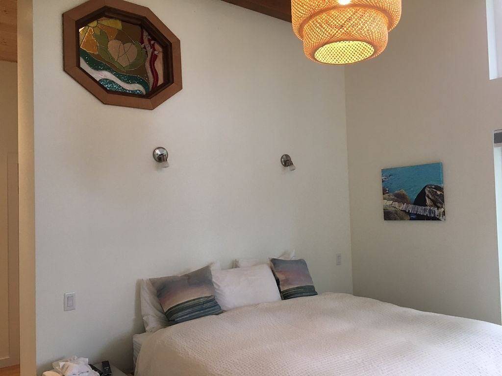 Cozy home in Tofino w/ hottub in Tofino, Alberni-Clayoquot Regional District