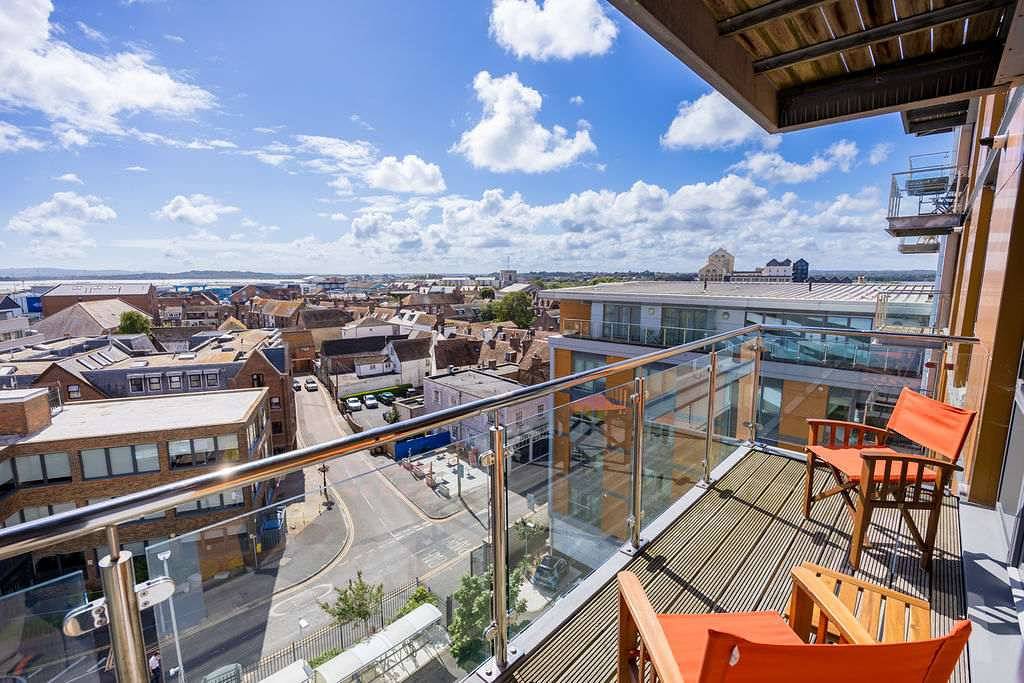 Ganze Wohnung, Brownsea View - Balcony with views over Poole Harbour in Poole, Poole Harbour