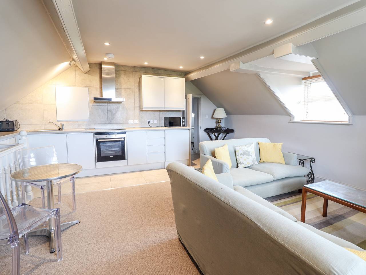 Entire apartment, Rock House Apartment in Newtown (Powys), Powys