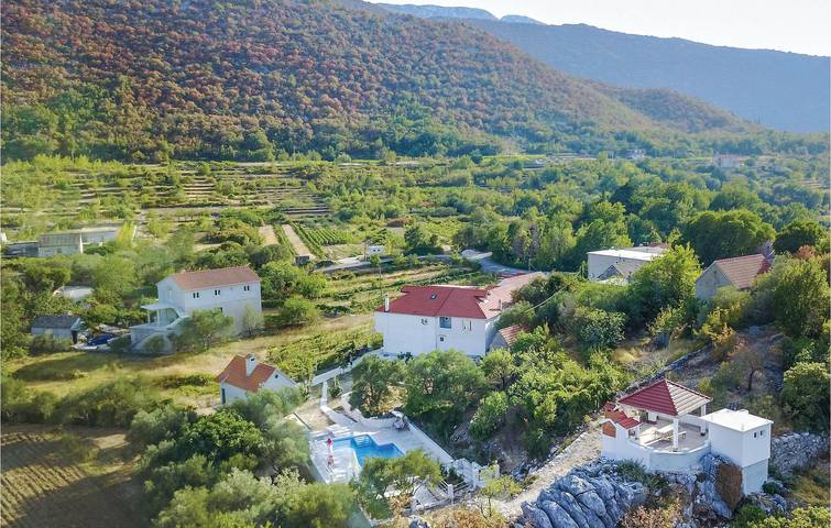 Ferienhaus für 20 Personen, mit Pool und Terrasse in Kroatien - 4