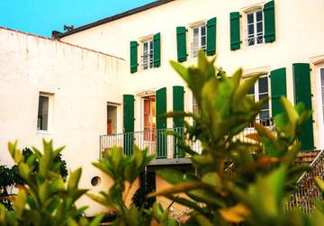 Cottage pour 2 personnes, avec jardin et terrasse à Le Château-d'Oléron