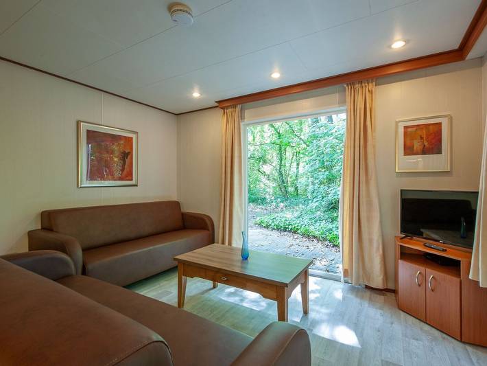 Vakantiehuis voor 6 personen, with Terras and Tuin as well as Zwembad in Epe