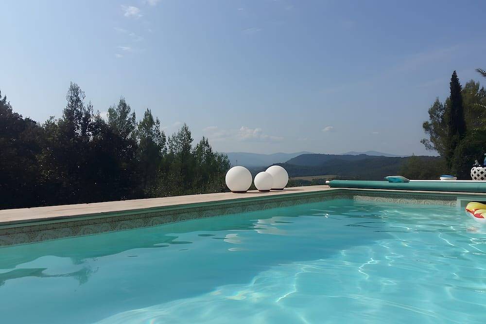 Villa „Les Hauts De Taradeau“: Bergblick und traumhafter Privatpool in Taradeau, Draguignan Region