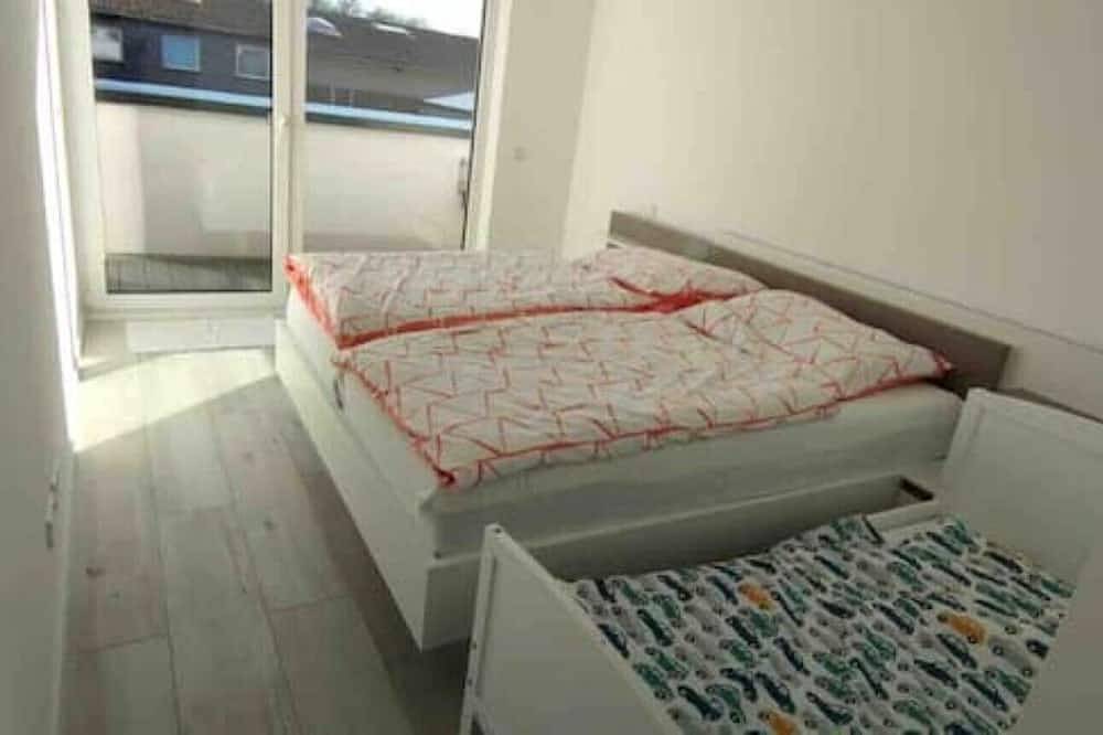 Neue Doppelhaushälfte mit Terrasse, Balkon +garten in Remscheid, Condado del Monte