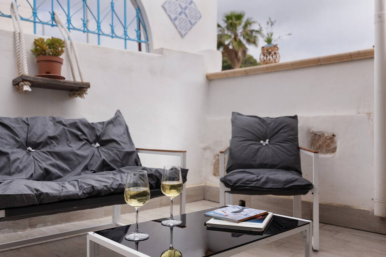 Appartamento intero, Appartamento Madre Terra with Private Terrace in Terrasini, Provincia di Palermo