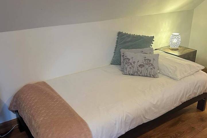 Ganze Wohnung, Cosy studio Flat in the Friendly and Scenic Lochside village of Dalavich, Argyll in Argyll & Bute