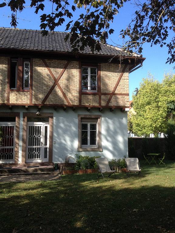 Gîte pour 4 personnes, avec terrasse et jardin à Colmar - 3