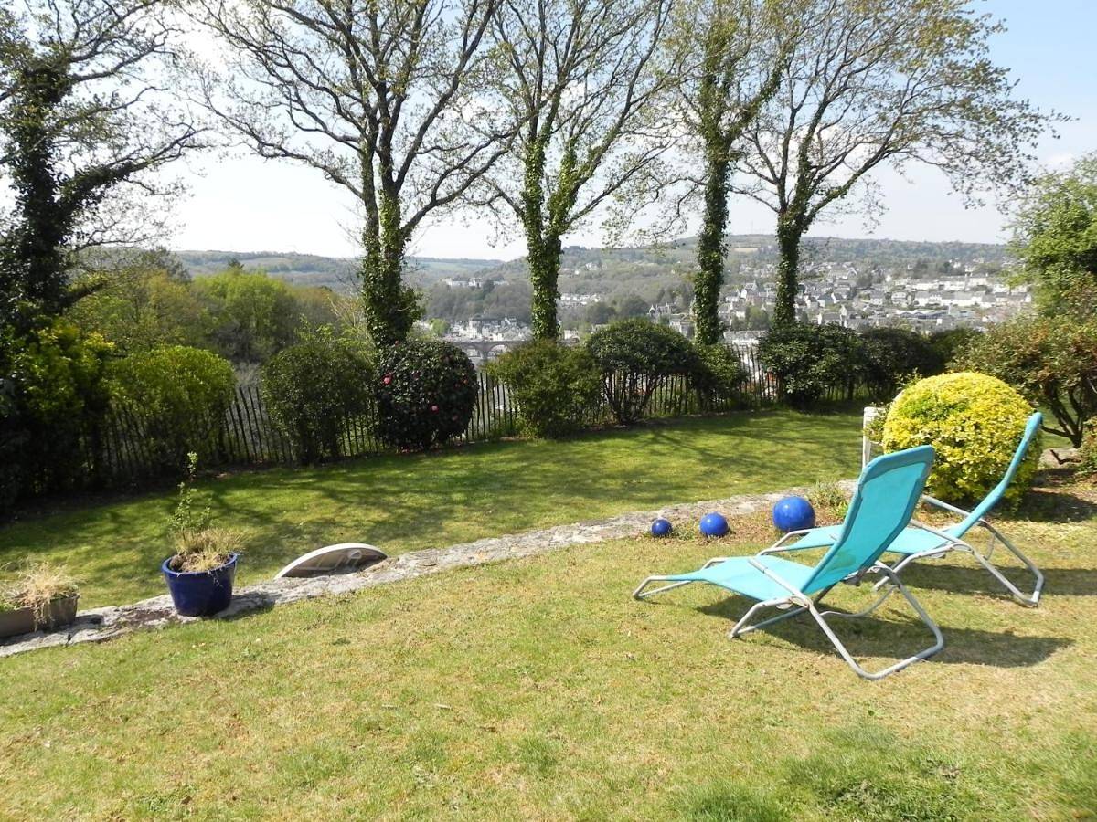 Double Room with Garden View in Châteaulin, Iroise