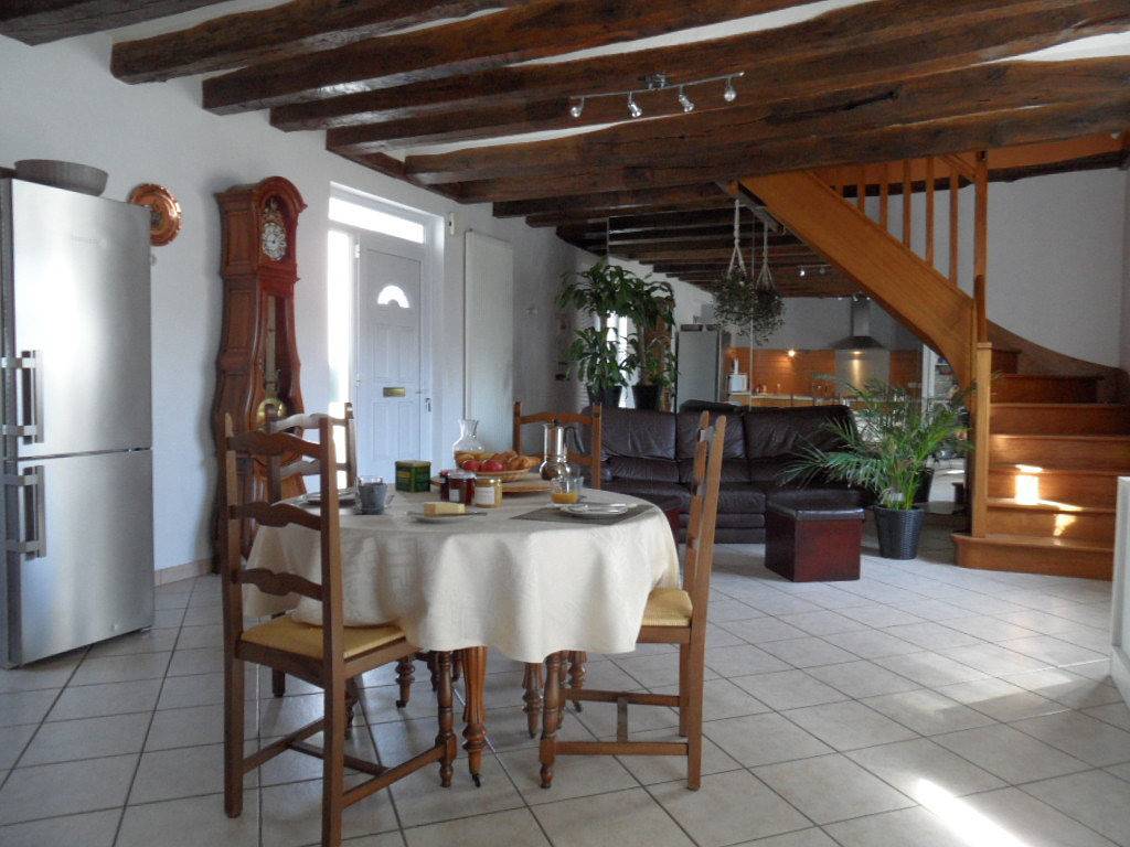 Chambre de charme & jardin en ville - Chambre de charme in Joué-lès-Tours, Région de Tours