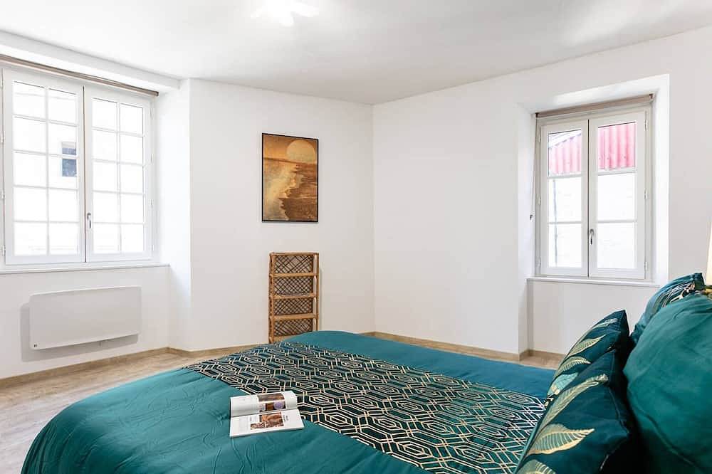 Ganze Wohnung, Charmantes Apartment, 4 Pers, mittelalterliches Dorf Martel, Haustiere erlaubt, Kostenloses Wlan in Martel, Lot