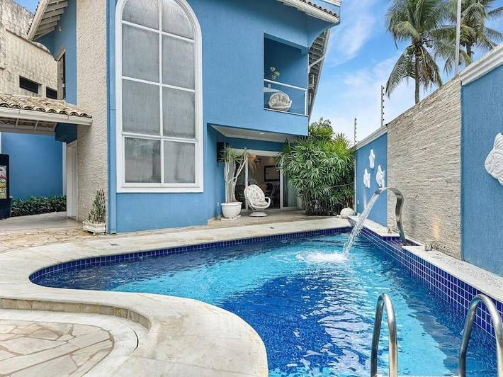 Casas e apartamentos de temporada para 2 pessoas, com piscina e terraço em Praia da Enseada (Guarujá)