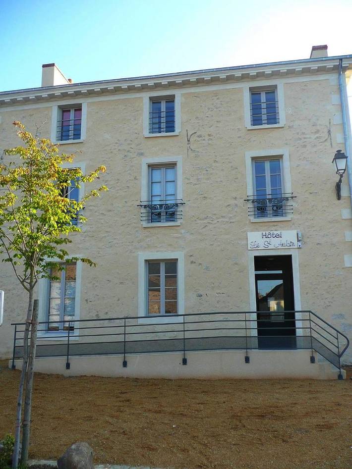 Hôtel pour 2 personnes, avec Terrasse et Jacuzzi ainsi que Jardin et Sauna