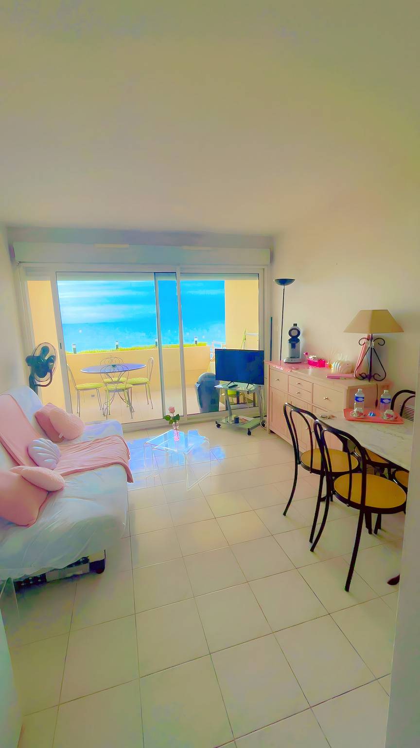 Ganze Wohnung, Apartment 'Appartement Première Ligne Vue Mer' mit Meerblick, Gemeinschaftspool und privater Terrasse in Frontignan, Côte d'Améthyste