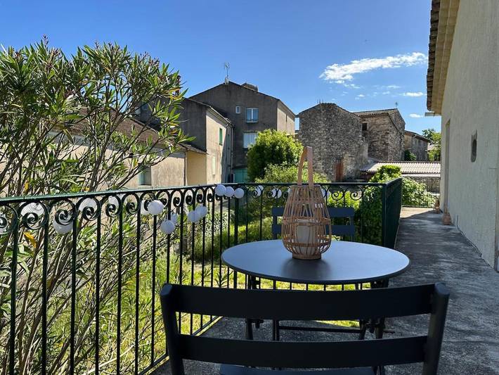 Location de vacances pour 6 personnes, avec Balcon et Terrasse à Ners