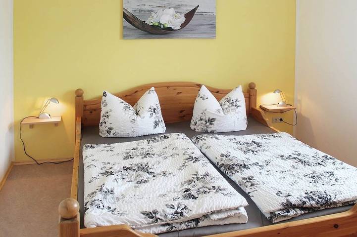Ferienwohnung für 4 Personen, mit Garten - 1