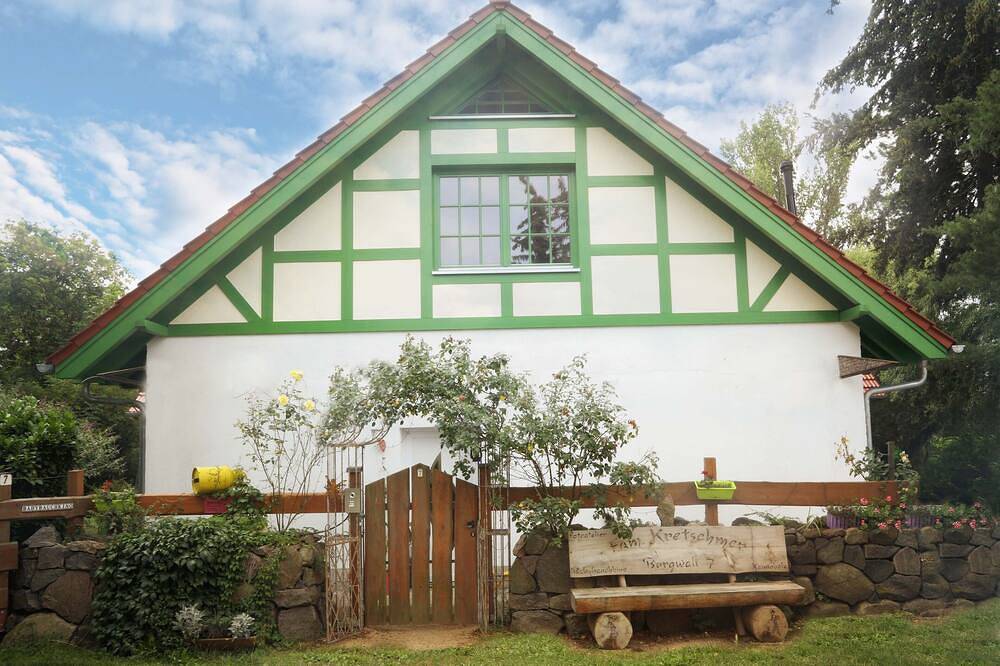 Ganze Wohnung, Fewo Am Mühlenteich mit kleinem Garten in sehr ruhiger Lage in Beelitz in Beelitz, Mittelmark