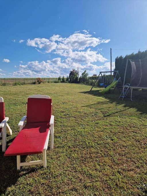 Location de vacances pour 8 personnes, avec jardin et vue à Podensac - 3